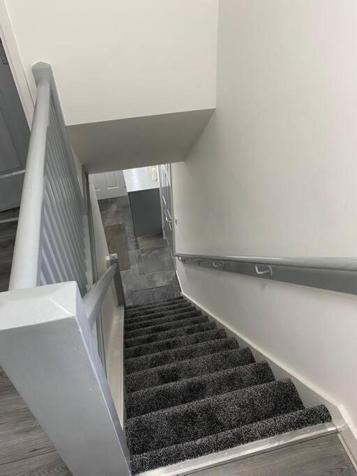 2 Bed House Sleeps 4-5 Villa Liverpool Exterior photo